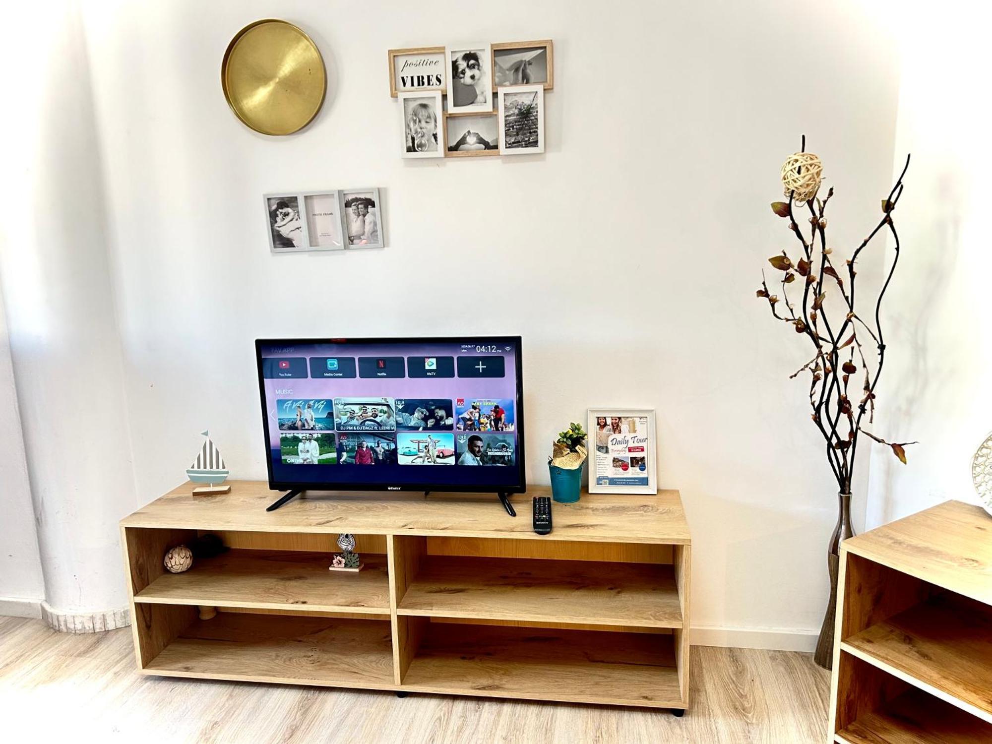 Budget Retreat Tirana & Studios エクステリア 写真